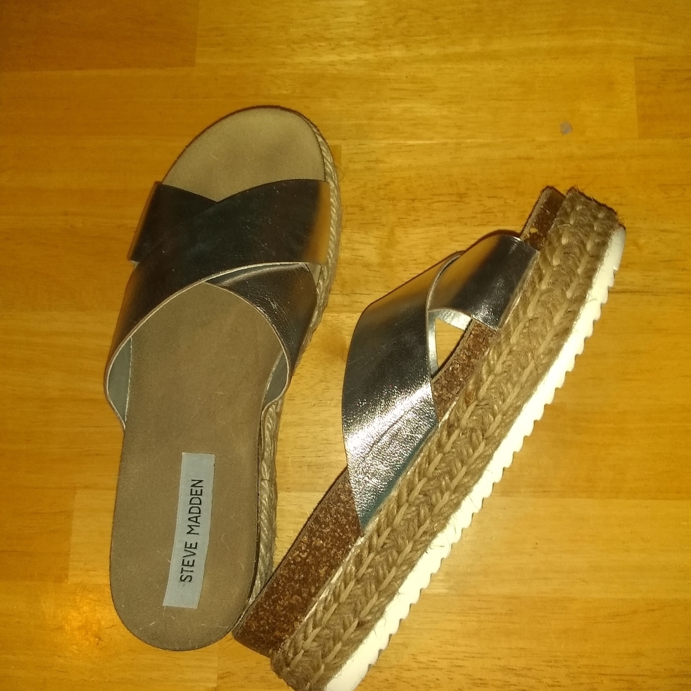 Steve Madden Sandels 9M